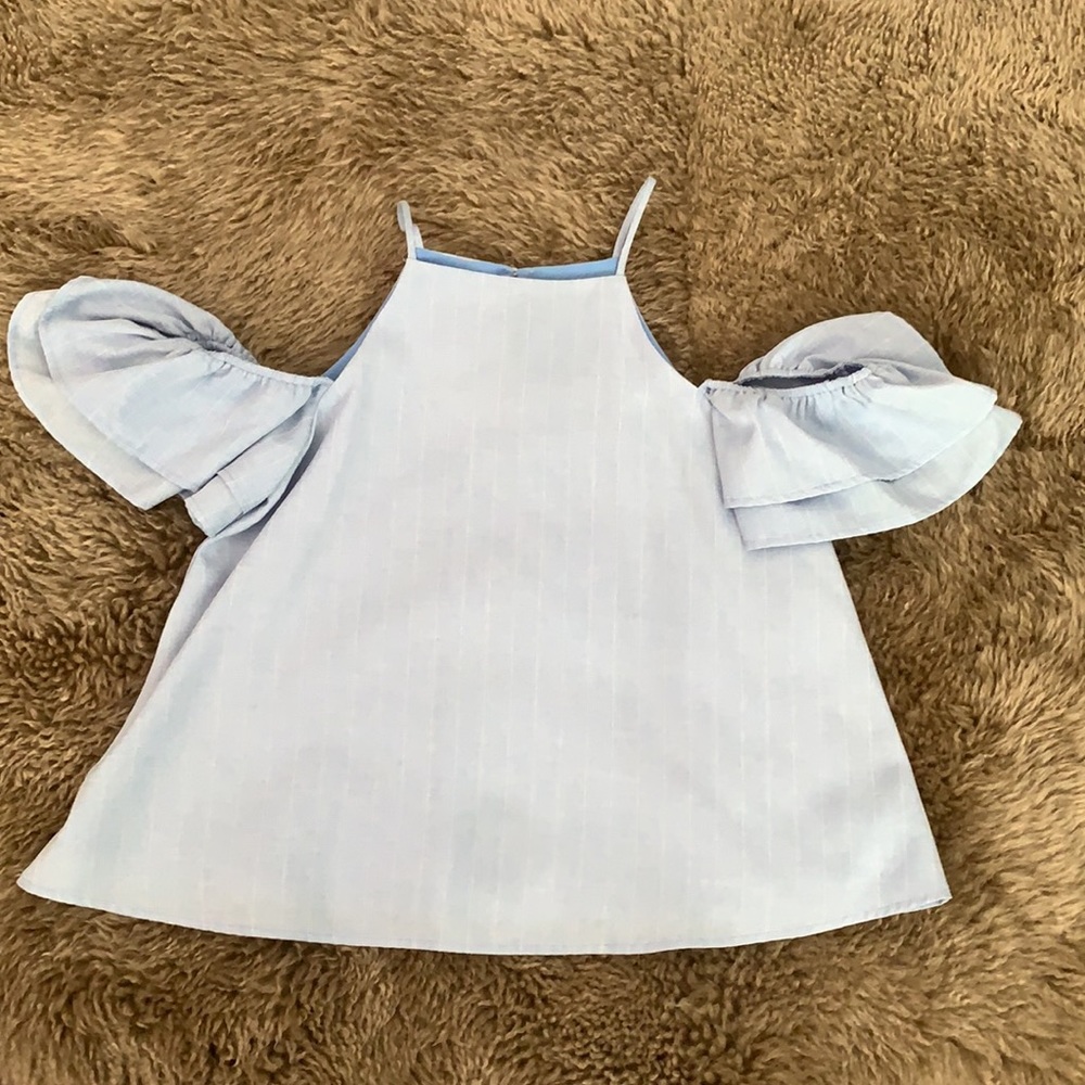 Sugar lips open shoulder top xs